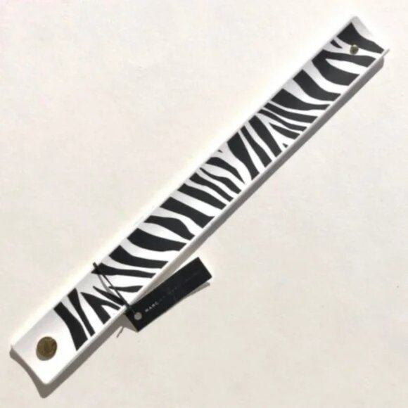Marc By Marc Jacobs Bracelet Women's Zebra Pattern Snap Slap NWT - Picture 6 of 7